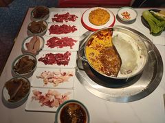 -潮牛岛·潮汕鲜切牛肉自助火锅(无锡首店)