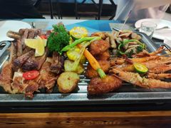 -又见马甲M8融合西餐厅(体育中心店)