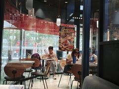 -达美乐比萨(南京西路店)