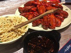-巴厘龙虾·榜首油焖大虾(音乐学院·沿江酒馆店)