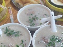 -洲心明记烧肉大粥(总店)