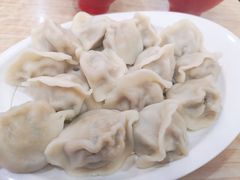 招牌虾仁猪肉三鲜-赵奶奶水饺锅贴小酒馆(丁字沽店)