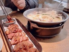 -蜜桃餐厅·伴山(湖滨商业街店)