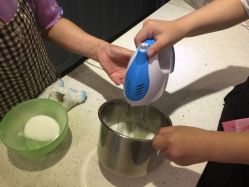 -明匠曲蛋糕西点屋(穗花新村店)