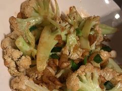 -爱碗亭·鲜炒湖南菜(壹城中心店)