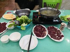 -乌记鲜活牛肉城(金砂东路店)