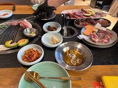 -黑豚黨韩国烤肉料理(悦然时光店)
