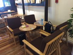 -猫的天空之城概念书店(杭州南宋御街店)