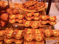 -巴黎贝甜(大宁国际商业广场店)