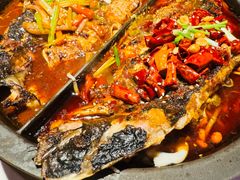 -鸣记脆皮烤鱼·海鲜烤鱼(三八广场店)