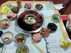 -正贰捌经重庆老火锅(建设路店)