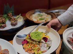 牛油果蔬沙拉-必点海鲜·鲅鱼水饺(鞍山西道店)