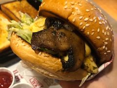 波特菇牛肉特堡-The Habit Burger Grill 哈比特汉堡(复兴soho店)