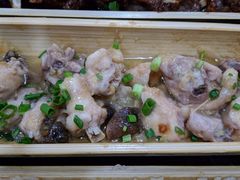 -胡须哥网红竹筒菜