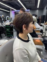 -藤野造型烫发染发
