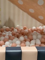 -奈尔宝·儿童乐园·亲子餐厅(华采天地店)