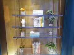 -柏乐口腔医院·舒适化无痛种植牙中心(东盟商务区院)