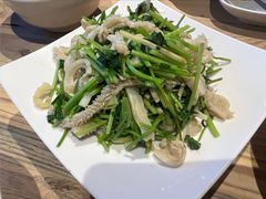 芫爆牛肚条-左邻右舍褡裢火烧(石榴园店)