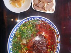 -汉九宫牛肉面·清真(兰州市自来水总公司住宅楼店)