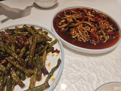 -辣小妮de川菜馆(红旗Mall店)