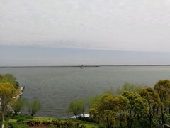 -上海滴水湖皇冠假日酒店