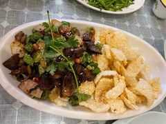 锅巴牦牛肉-小厨子私房菜·云南美食店