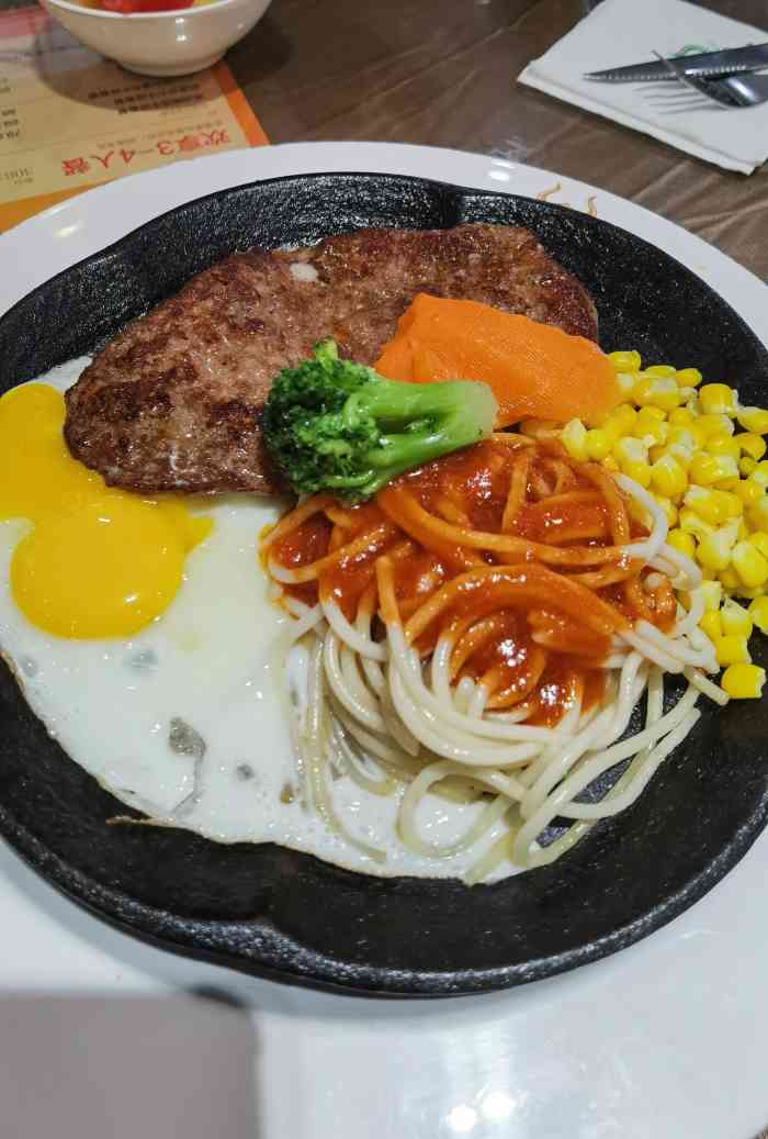 汤姆家的优质牛排(河东万达店)-"生意蛮不错的,味道还可以,牛排还是和