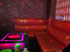 -欢乐驿站量贩式KTV(西丽店)