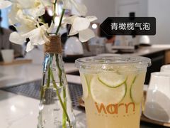 -Cafe on warm(丹霞店)