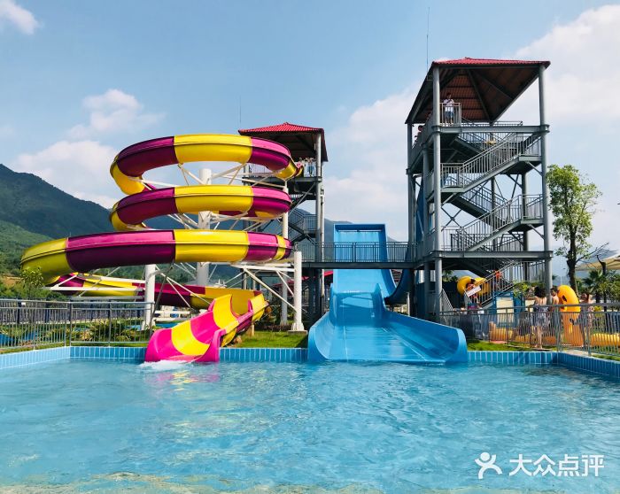 西河梦幻水上乐园景点图片