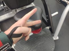 -美航国际健身(北京华联店)