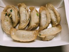 -小姜锅贴(凤凰街店)