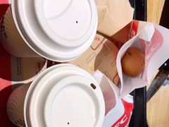 -肯德基(成都机场T2到达精选店)