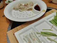 -娜仁图雅蒙古美食村(33小镇店)
