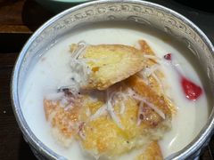 -桥边小楼·手工云南菜·古城观景小楼