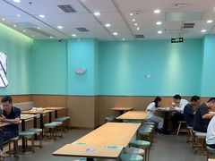 -老乡鸡(西岸凤巢店)