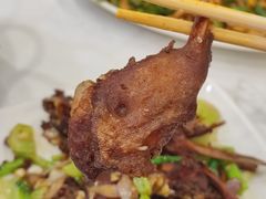椒盐鸭下巴-江城燕子大排档(江汉路步行街店)