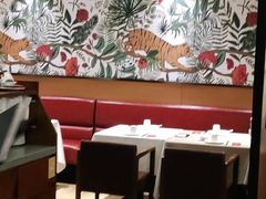卡座-尚一汤 广东炖汤(金桥国际店)