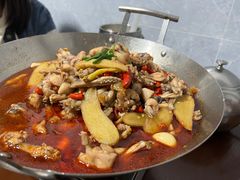 -昱龙大盆牛蛙馆(三兴街总店)