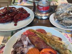 -飨食汇全日制餐厅·昆山皇冠假日酒店(九方店)