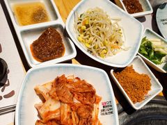 -唯成•韩国炭火烤肉 유성고기