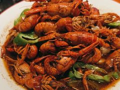 -川流不息·地道川菜·小龙虾(松东路店)