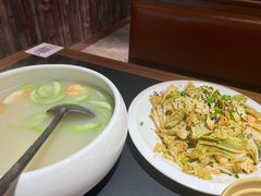 纳家一品鲜-纳家楼·地道陕菜(劳动路店)