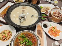 -香山湖家家宴(中山陵店)
