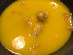 -鲜入围煮花胶鸡海鲜火锅