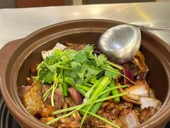 -胡须佬鸡煲四季火锅店(石厦西村直营店)