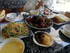 -八两八金·莱芜特色炒鸡(市南漳浦路店)
