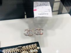 -CHANEL(恒隆广场店)