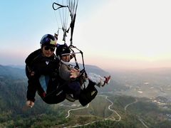 -趣飞飞黑麋峰国际滑翔伞基地