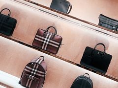 -BURBERRY(上海港汇恒隆广场店)